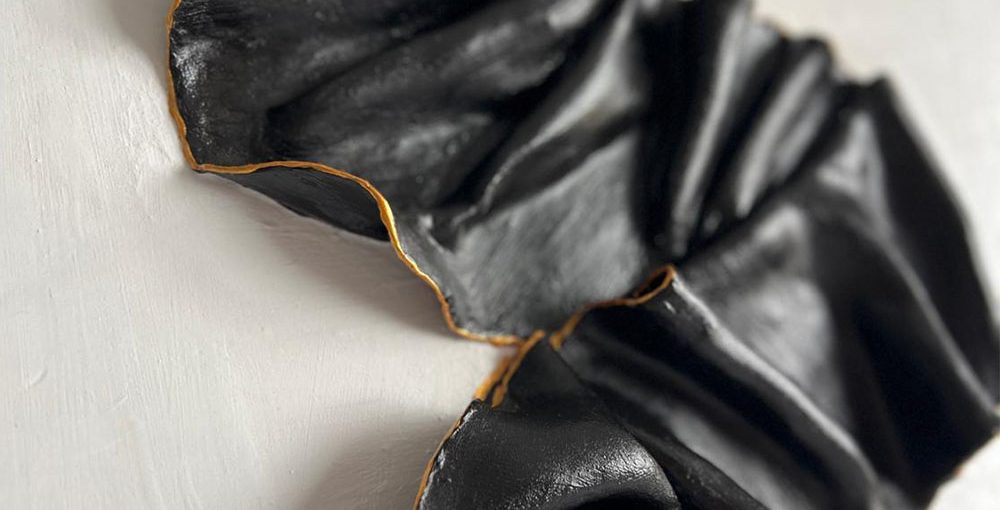 Tridimensionalul în artă: între emoție și materialitate